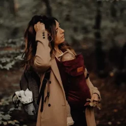 Draagzak Click Carrier Ribbed Velvet Berry Red Bykay