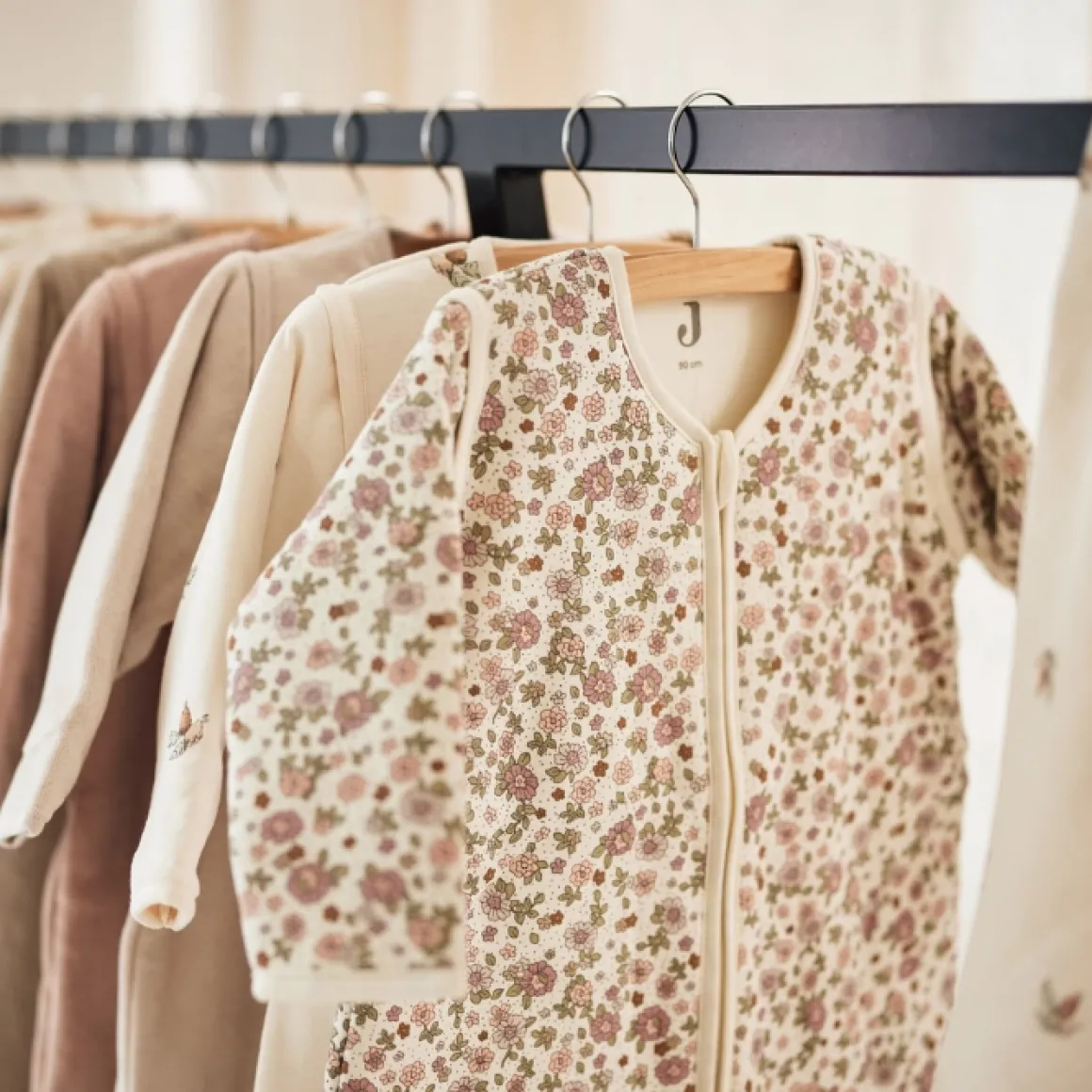 Jollein Slaapzak Afritsbare Mouwen Retro Flowers