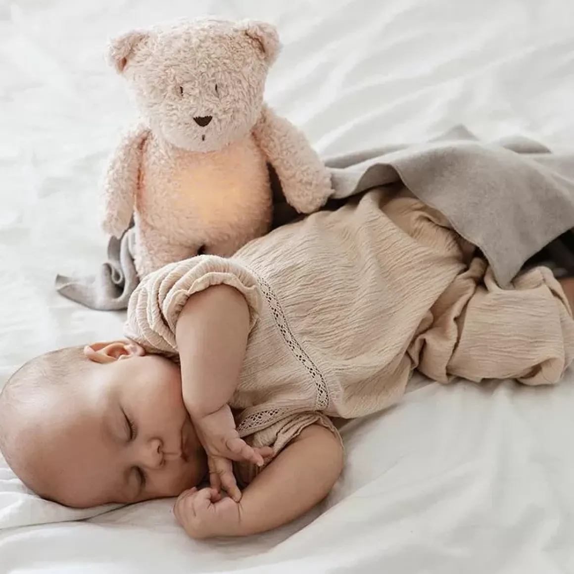 Slaapknuffel Humming Bear Rose Moonie